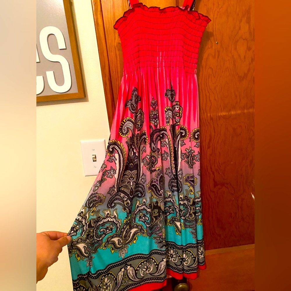 Super cute sundress 👗